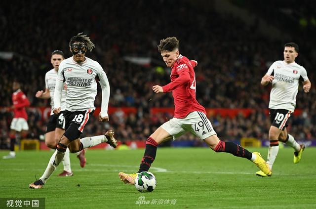 助力球队重 助力球队重